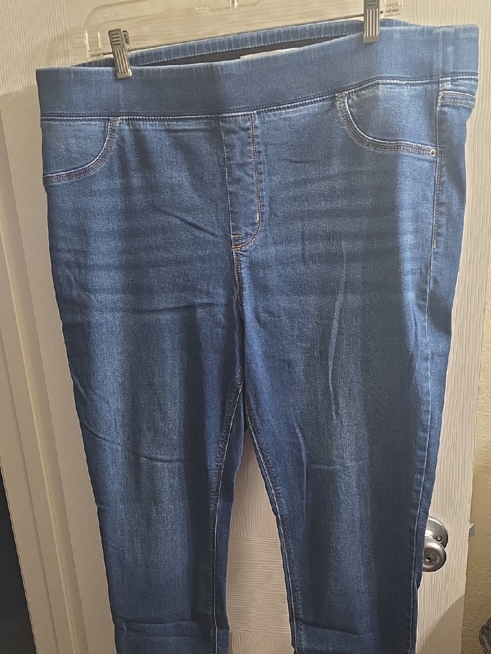 Old Navy Rockstar Super Skinny Jeggings Size 18